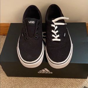 Black Vans